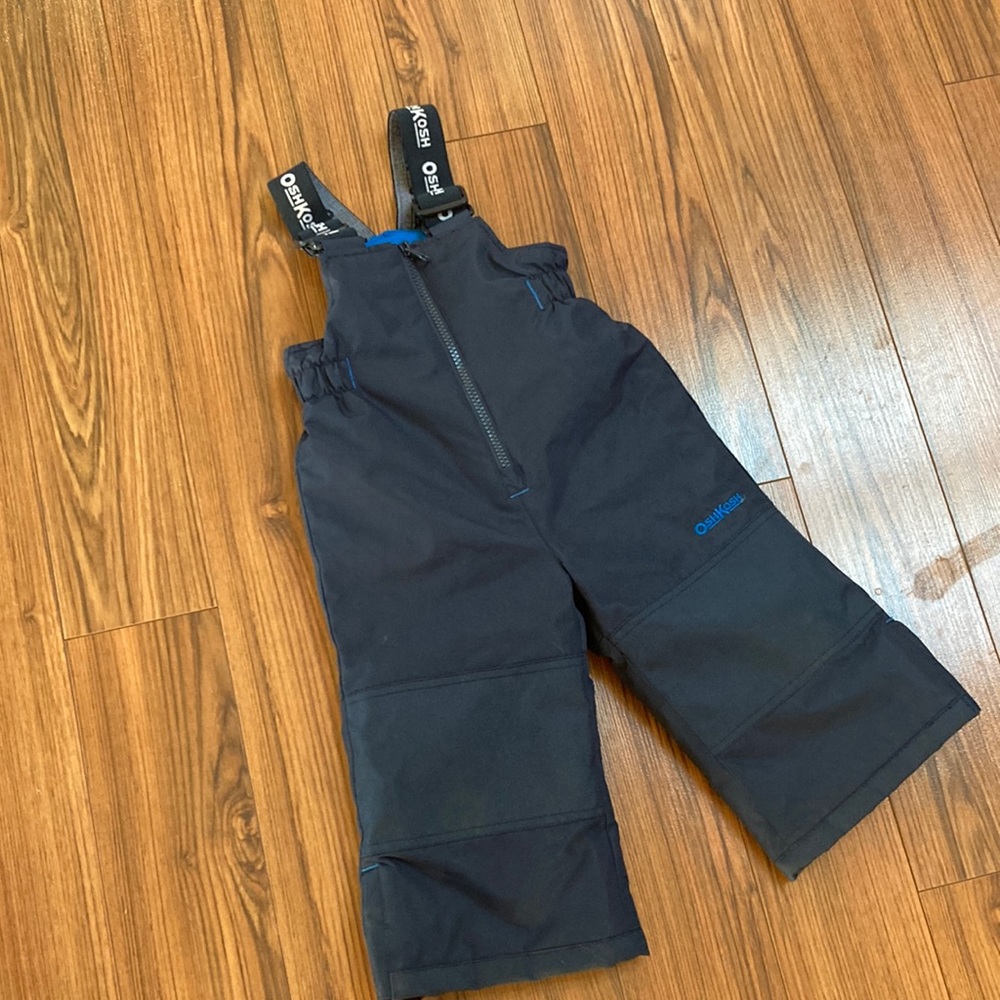 Oshkosh snow pants, size 18 months